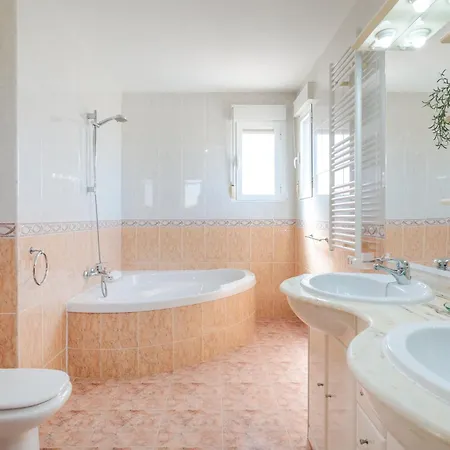 Holiday home Limonita